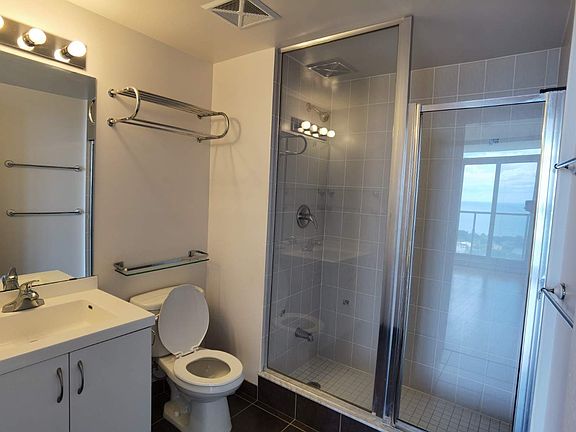 5th image of 2240 Lake Shore Blvd W #2307