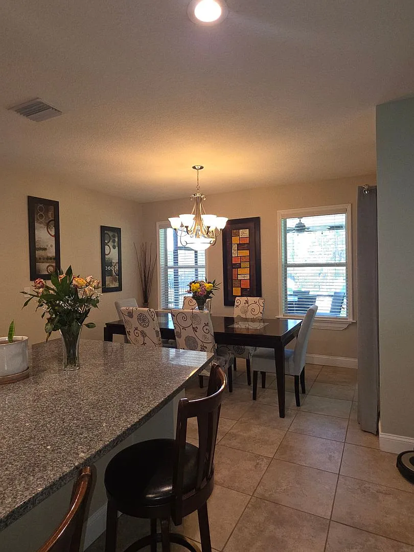 4br/2.5 Bath Home in Starling — Photo 2