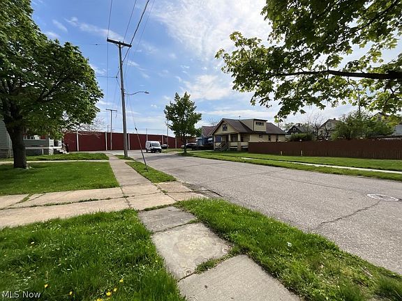 5th image of 1257 E 170th St