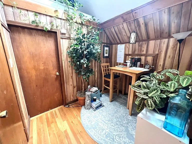 200 Harvard St #200 — Photo 11