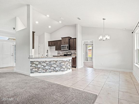 3rd image of 9175 EMILY LAKE Court