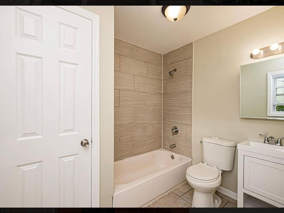 1st image of 385 Badger Ave #3