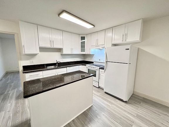 3rd image of 4344 17th St APT 5