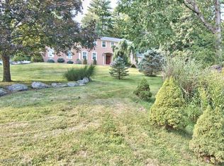 5109 Weiss Farm Rd, East Stroudsburg, PA 18301