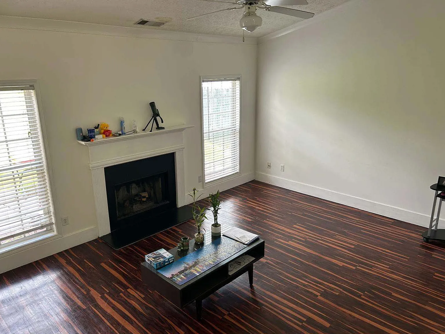 3 bed, 2.5 bath, 1628 sqft, $2,000 — Photo 4