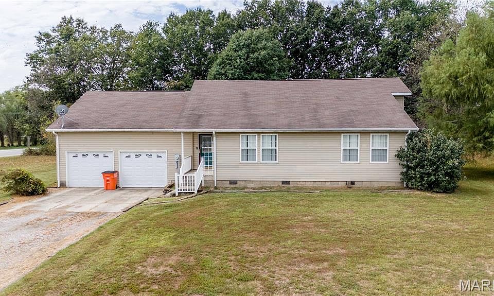 1st image of 100 Country Ln