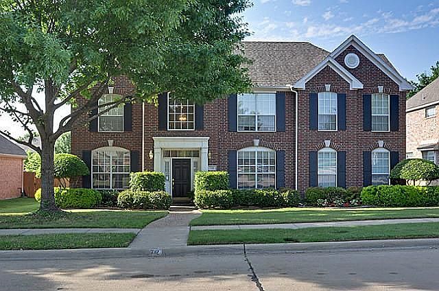 1st image of 712 Forest Bend Dr