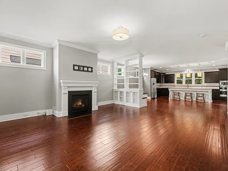 805 Laurel Garden Way — Photo 10