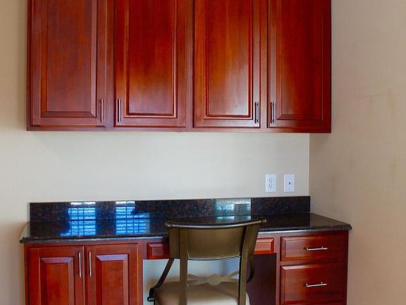 5th image of 2650 Crystal Point Dr