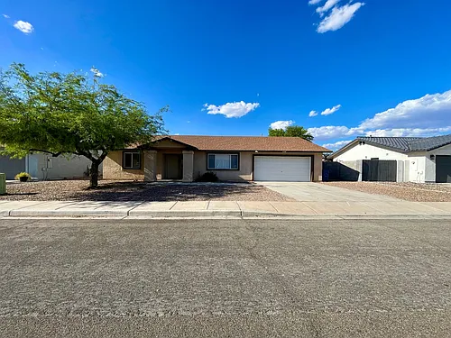 11348 E 24th Ln Photo 1 11348 E 24th Ln Photo 1