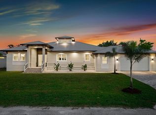 1371 Cumberland Rd, Venice, FL 34293