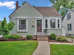 1230 Princeton Rd, Berkley, MI 48072