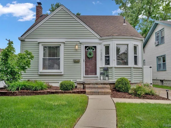 1230 Princeton Rd, Berkley, MI 48072