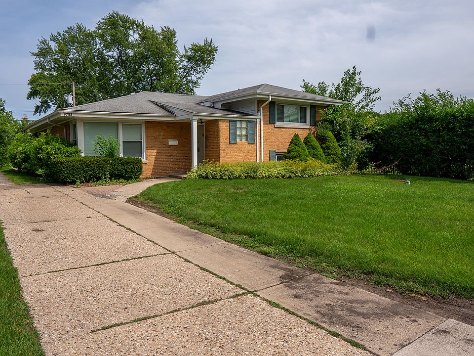 1st image of 9733 Karlov Ave