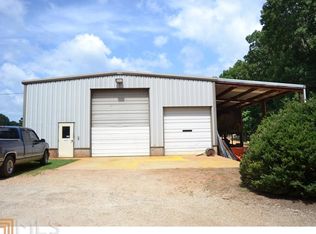 355 Ember Dr, Lavonia, GA 30553