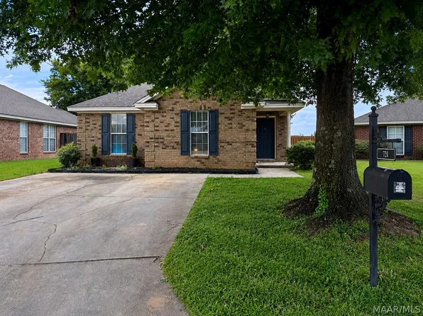 724 Buena Vista Loop, Prattville, AL 36067