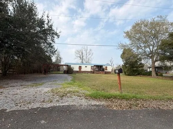 327 Devillier St, Bridge City, TX 77611