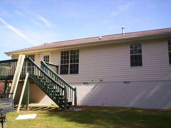 4th image of 6408 River Hill Dr