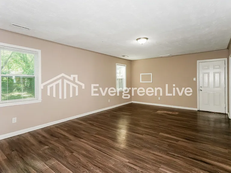 2954 Cherry Rd — Photo 6