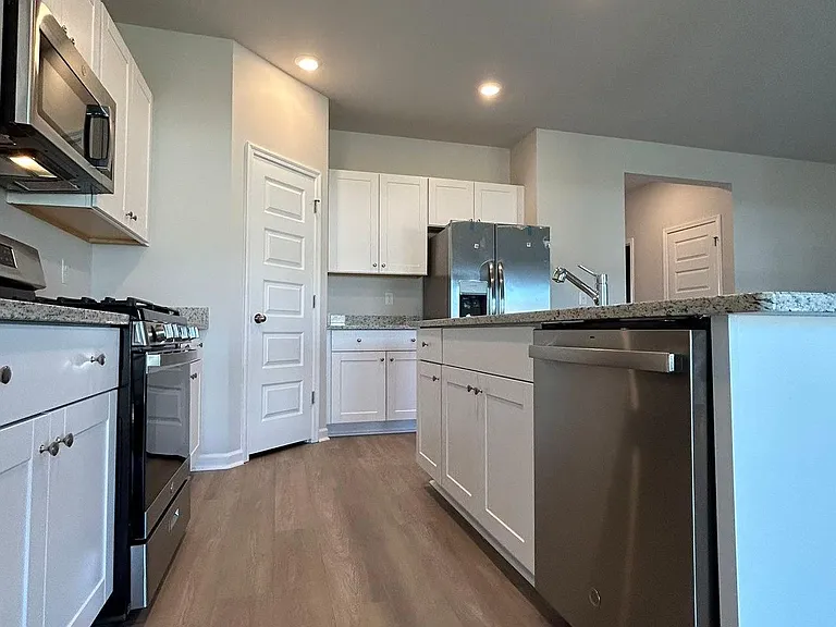 8048 Edge St — Photo 10