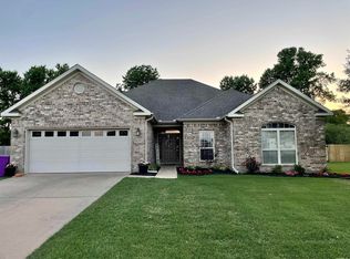 7 Duncan Ln, Vilonia, AR 72173