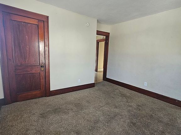 3rd image of 1710 Bridge Ave #2