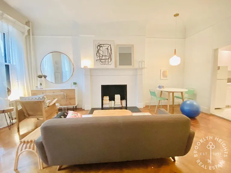 40 8th Ave #3F — Photo 3