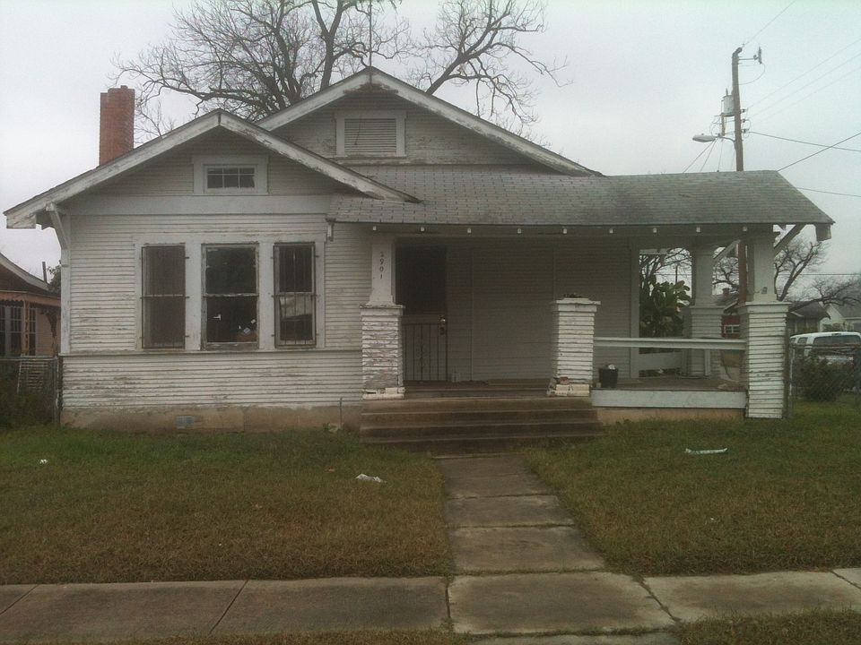 1st image of 2901 Buena Vista St