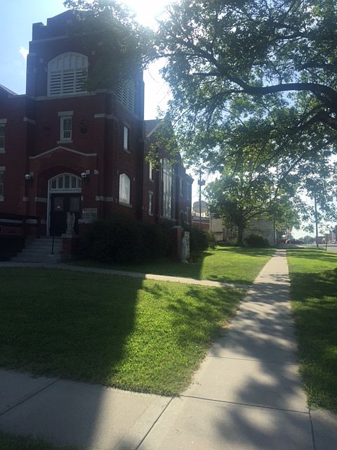 2nd image of 102 S 10th St