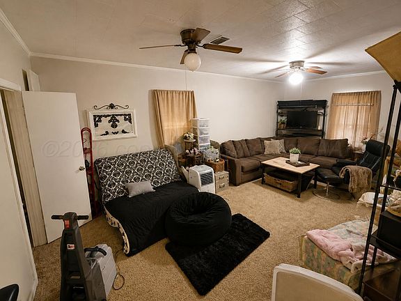 4th image of 1022 Coble Dr