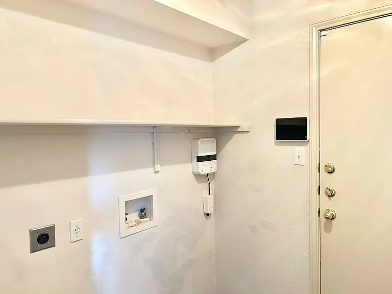 615 Settlement St — Photo 25