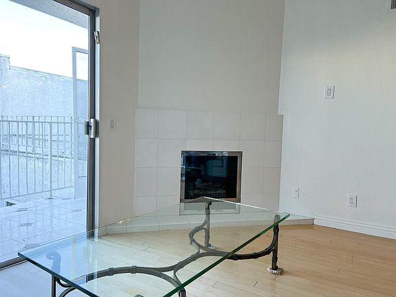 4th image of 1515 S Beverly Dr APT 504