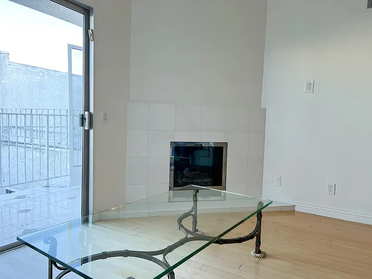 1515 S Beverly Dr #504 — Photo 4