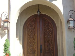 2140 Mantelli Dr, Gilroy, CA 95020