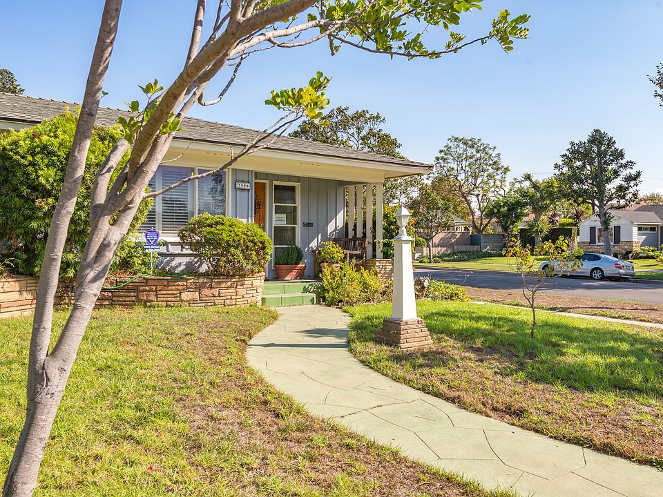 1st image of 7926 Cowan Ave