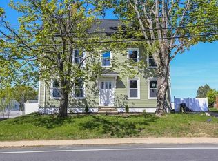 161 Whitehall Rd, Amesbury, MA 01913