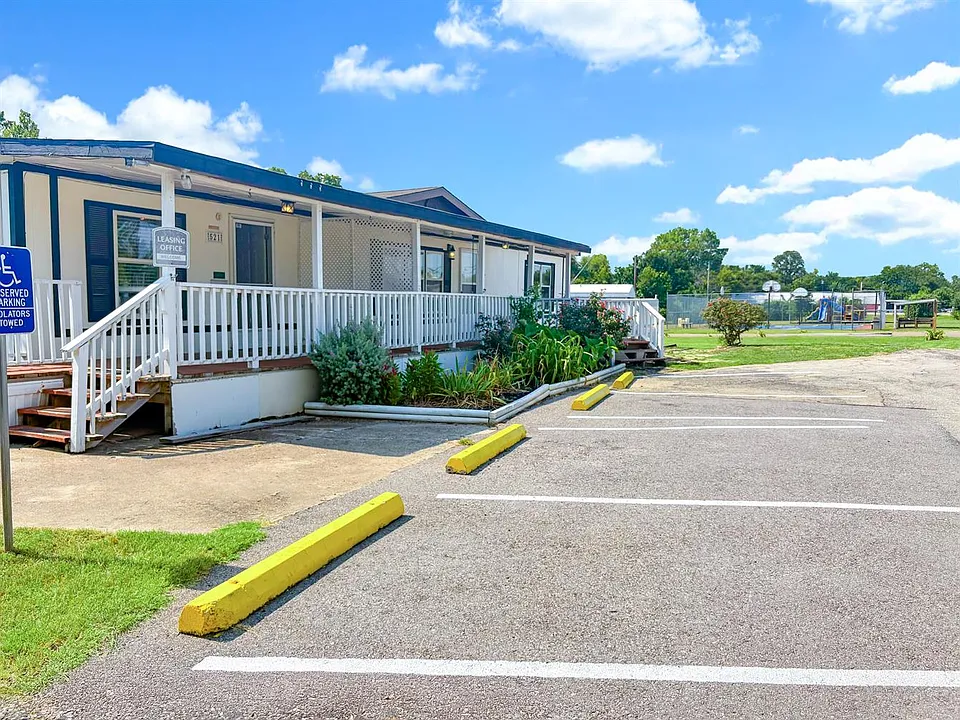 Big Oaks Estates
