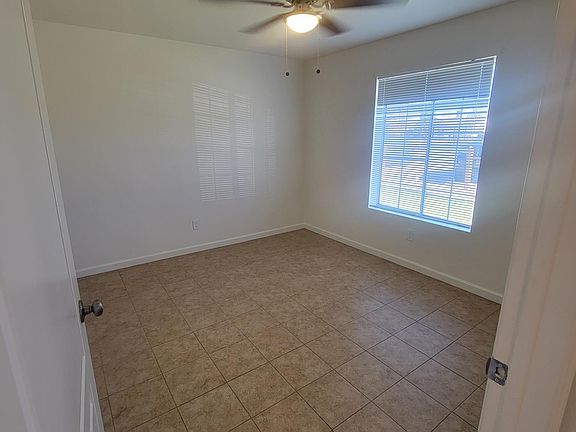 5th image of 1230 E 2nd St #1