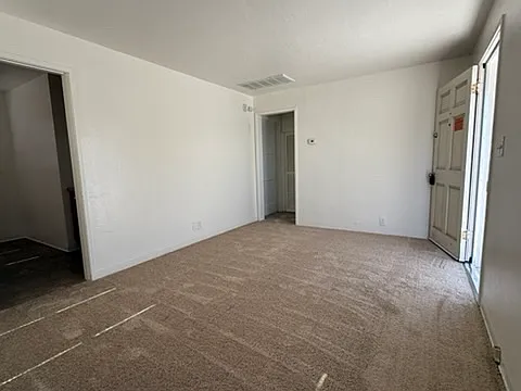 2301 Olympic Dr #C — Photo 4