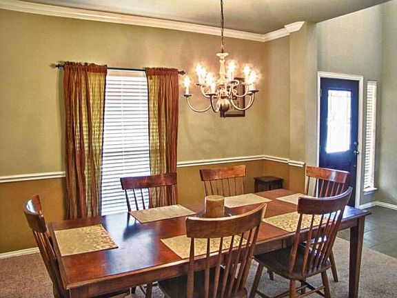 Formal Dining