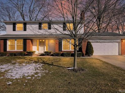 30106 Valley Side Dr, Farmington Hills, MI, 48334