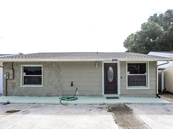 8307 Regina Pl, Tampa, FL 33615