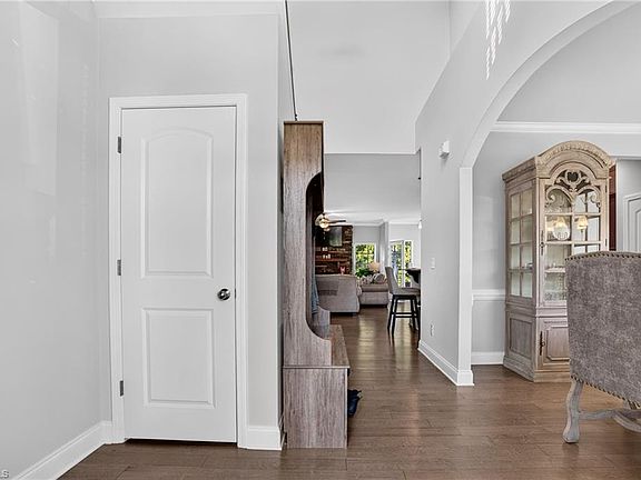 5th image of 4013 Brayden Dr