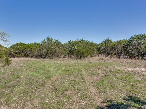 9116 Hilltop Dr, Cleburne, TX 76033