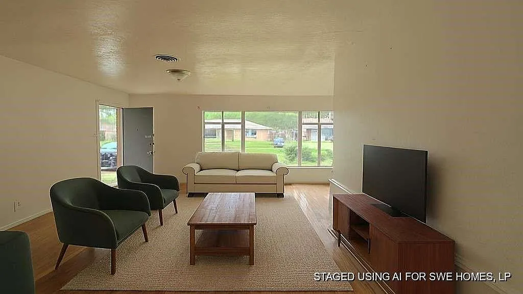 3 bed, 1.0 bath, 1119 sqft, $1,750 — Photo 4