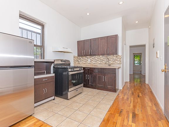 2nd image of 268 Boerum St #8O