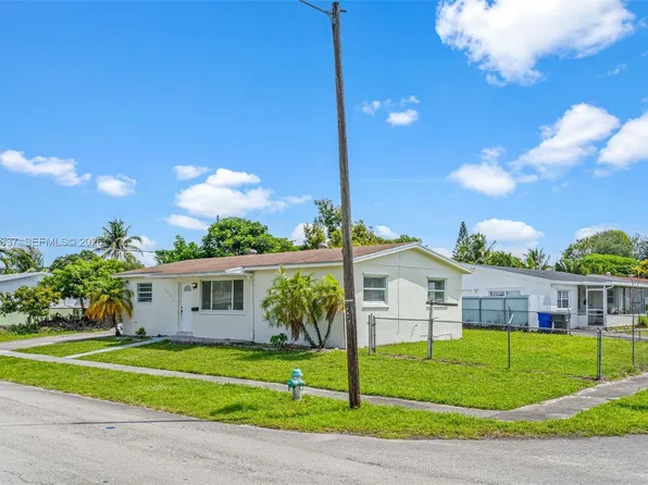 7491 Hope St, Hollywood, FL 33024