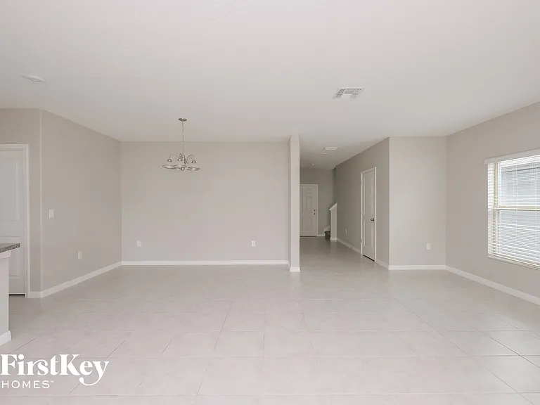 14617 Scottburgh Glen Dr — Photo 2