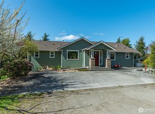 892 Henry Ln, Camano Island, WA