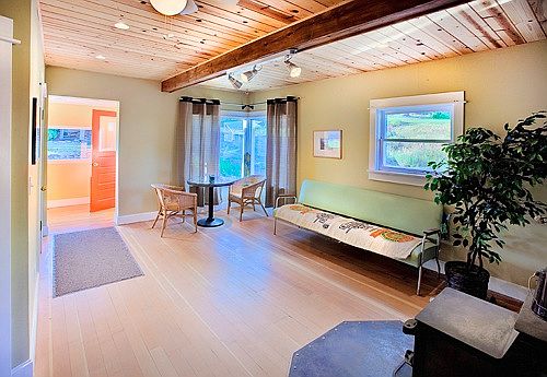 Front Entry / Flex Room